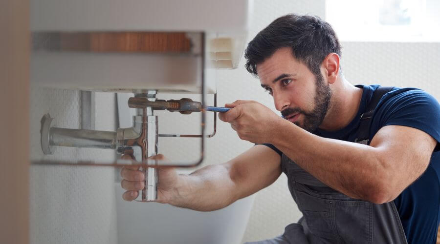 Expert burst pipe repair services in Belmont, MS